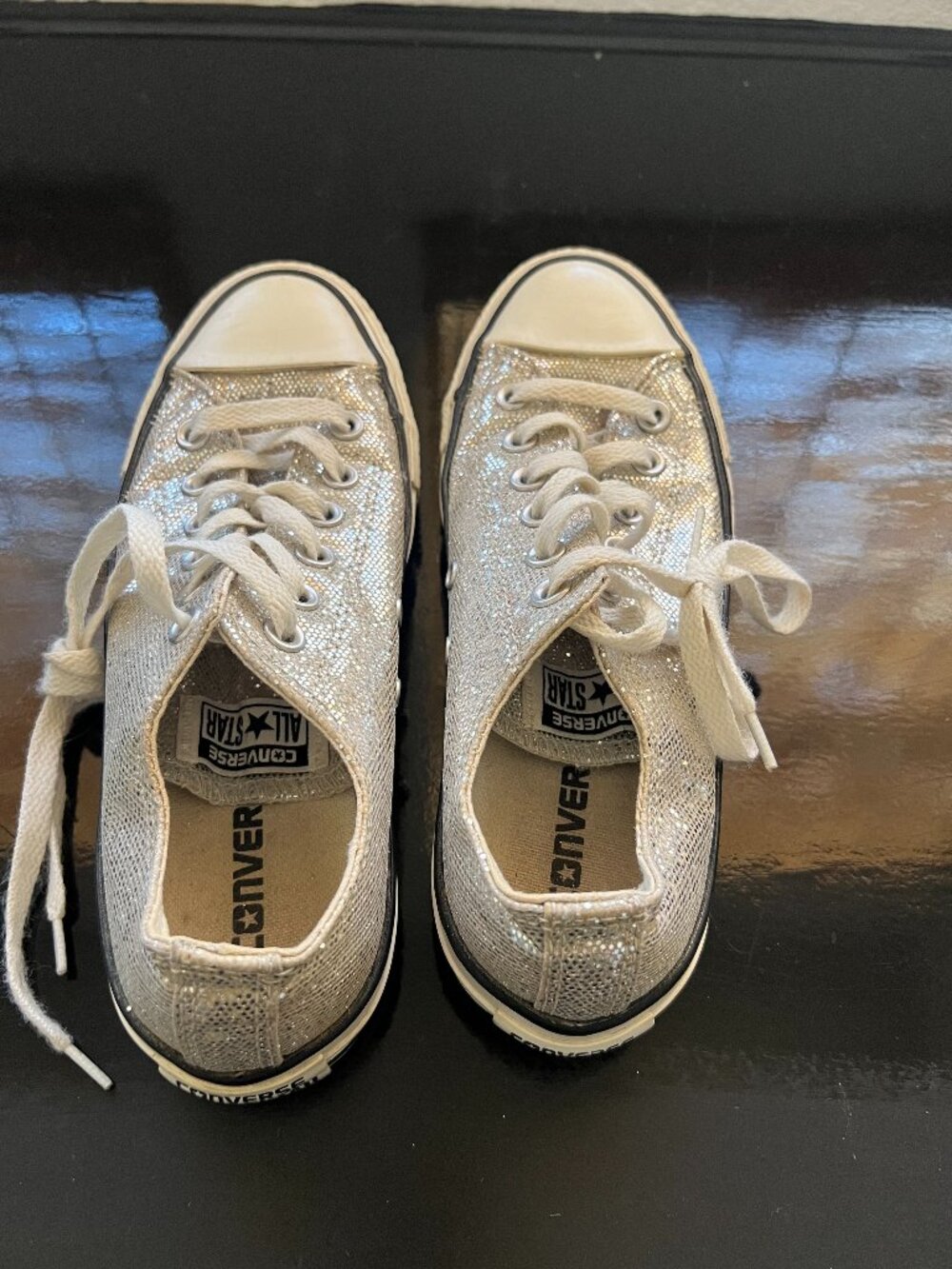 Converse All Star Low-top Silver Sneakers – Women’s 7.5